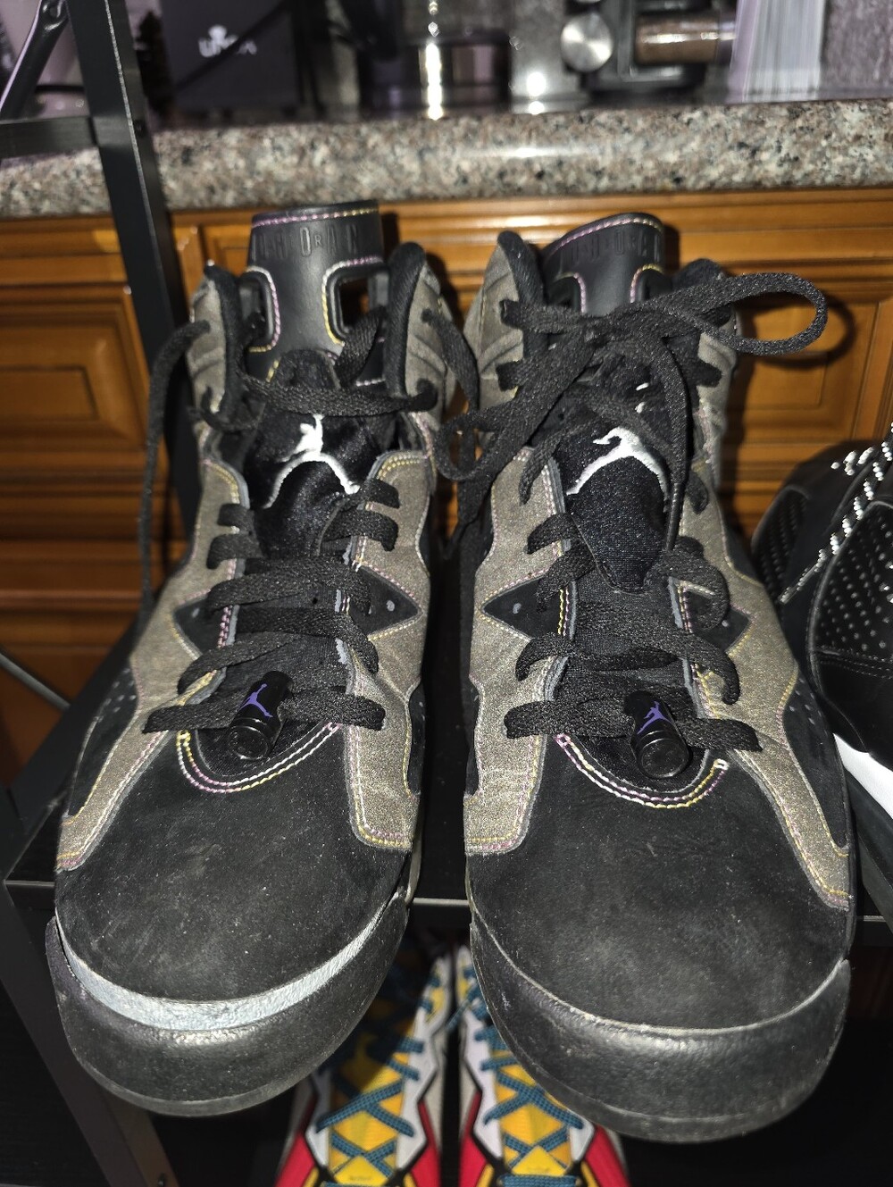 Air Jordan 6 Retro 'Lakers' Men's Basketball Shoe - Black/Gold Sz. 11